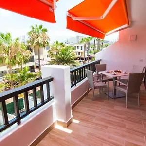 https://isabella-236.tenerifehoteles.net